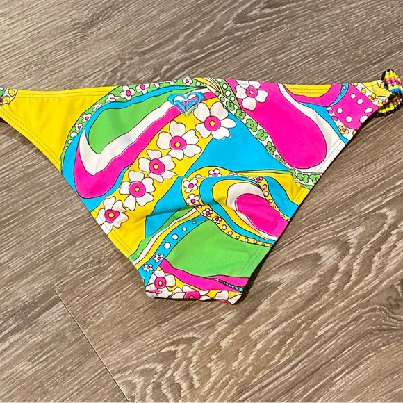 ROXY beaded swimsuit bottom Medium Y2K - Picture 7 of 8